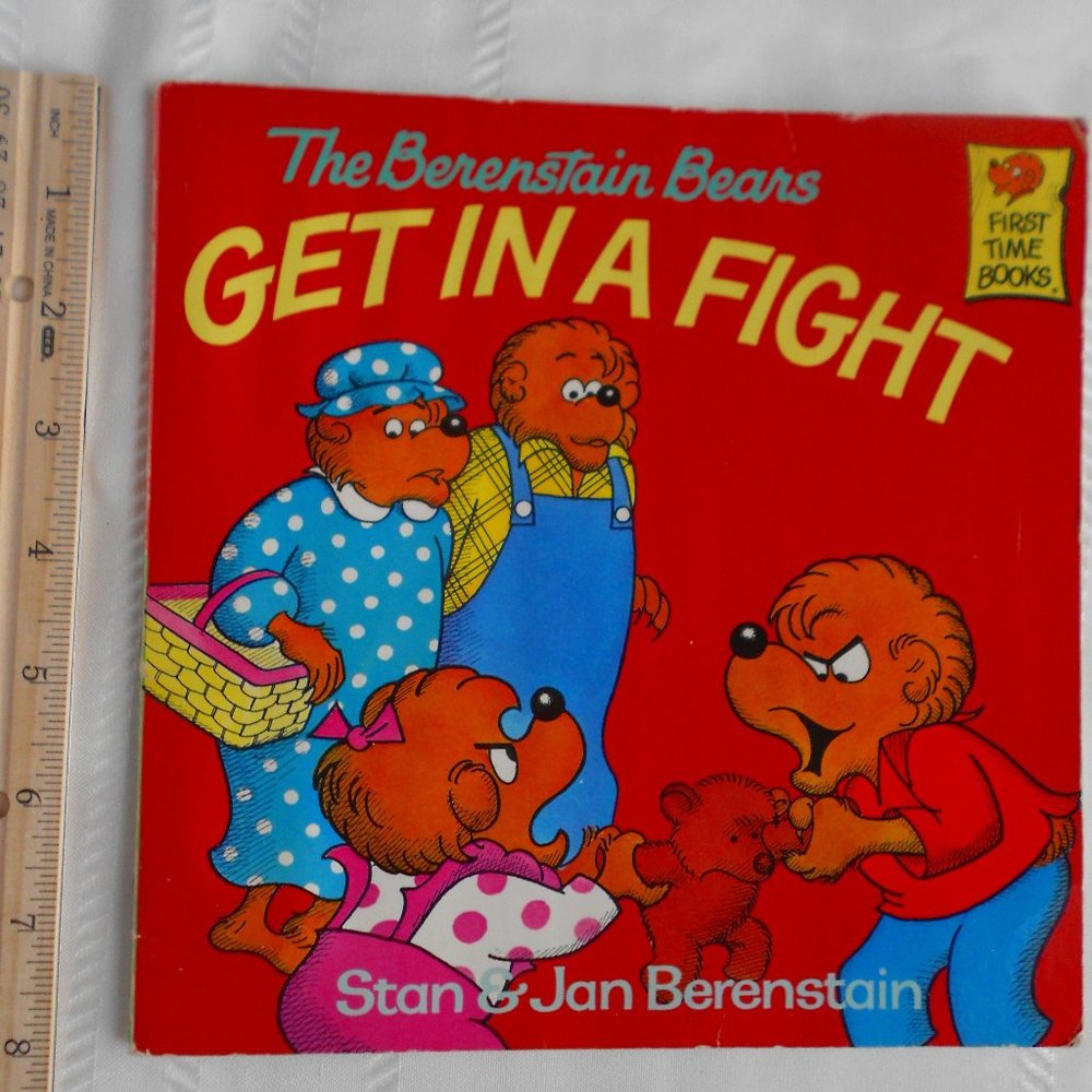The Berenstain Bears 1982 "Get in a Fight" Paperback Book